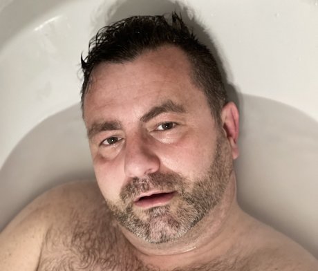 Chris Bear アダルトモデル 画像