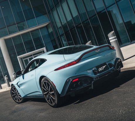 Only Cars モデル 写真