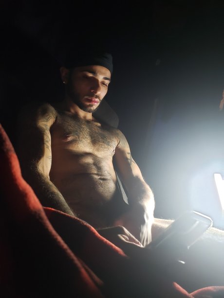 P Jay Dineroo_ アートモデル ギャラリー