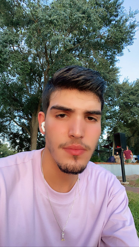 ブルネットのPOV OnlyFans セクシーヌード 写真