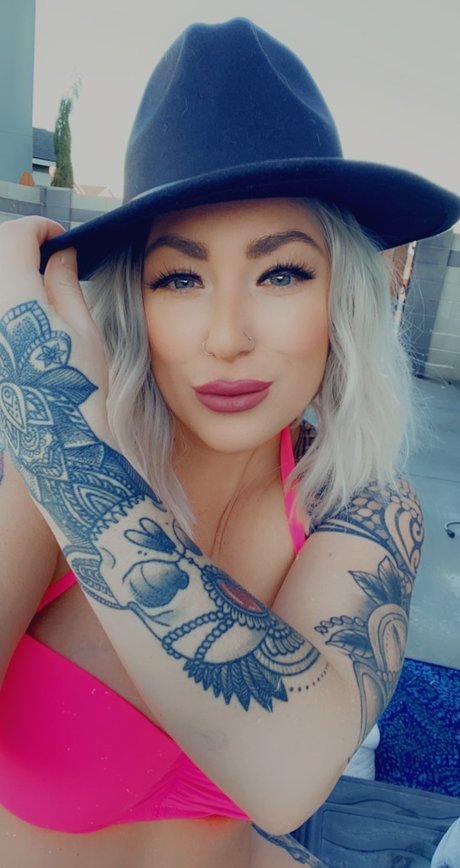 _B dd Custom amp amp_ セックスモデル 写真