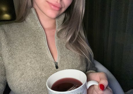 Diana Clark かわいいスター 写真