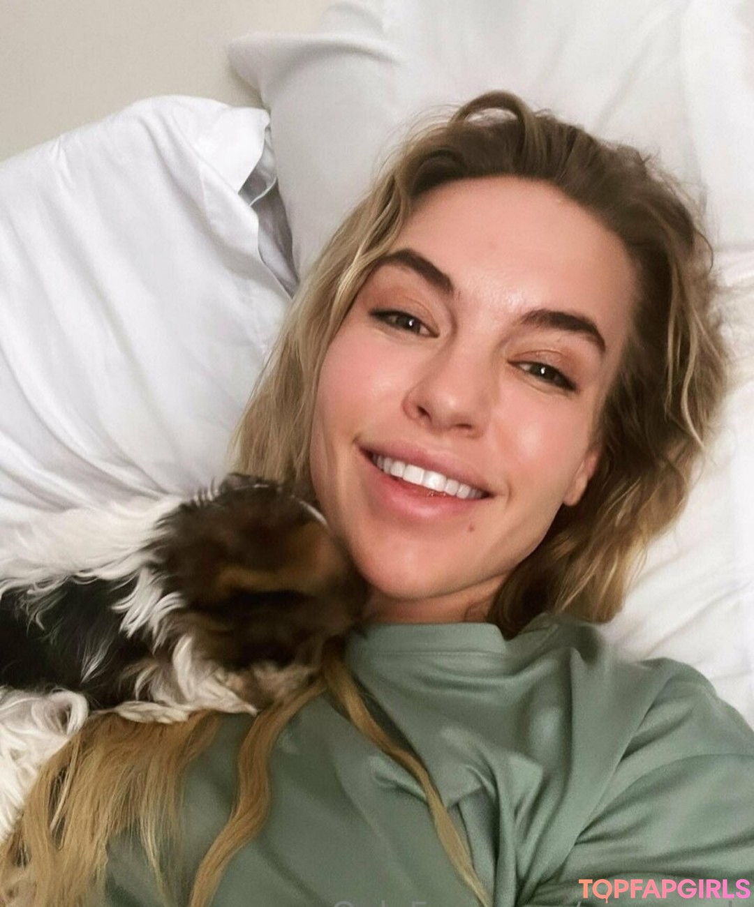 mary a b ヌードのポルノスター 写真