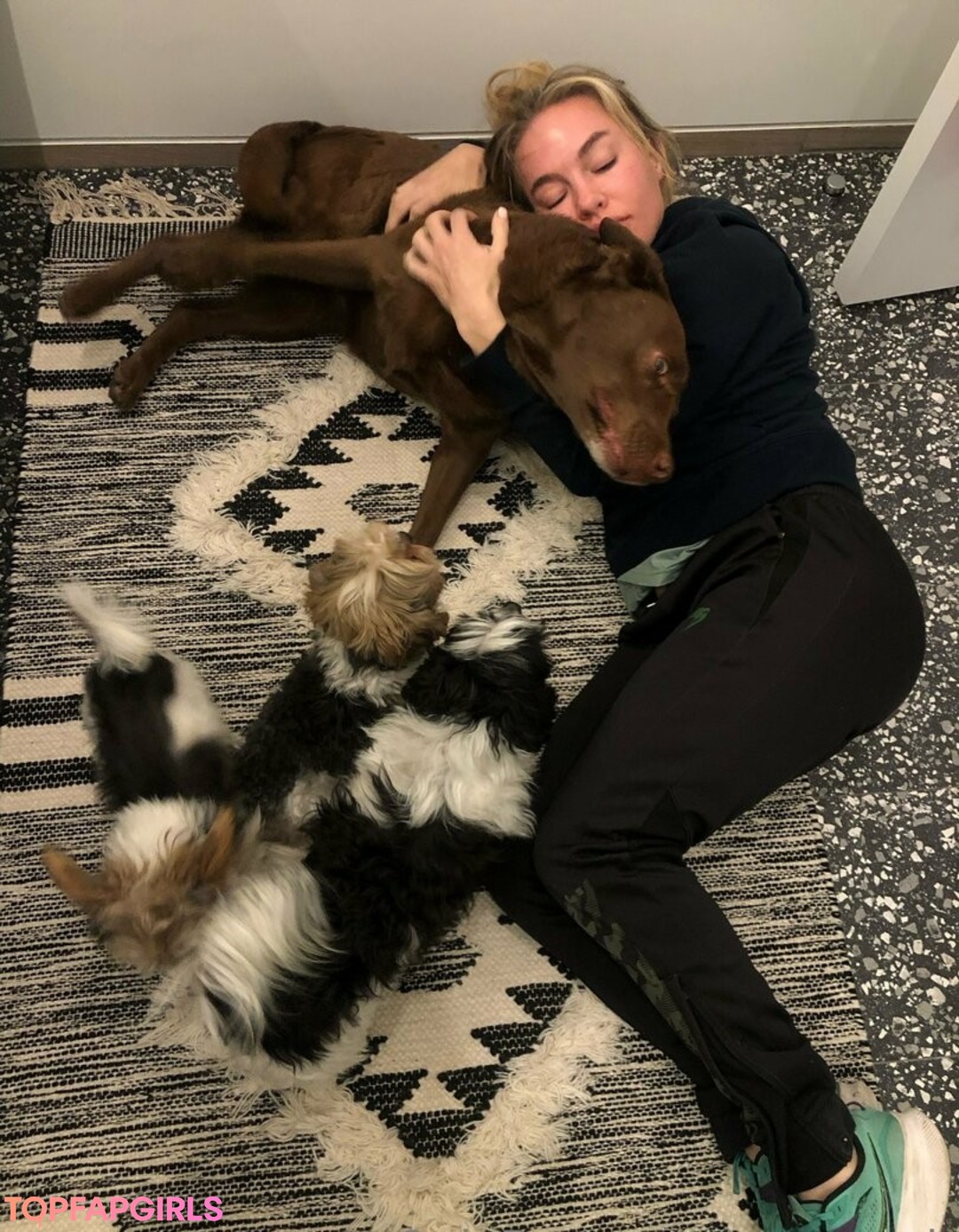 アマチュアペッギングOnlyFans 美しい 写真