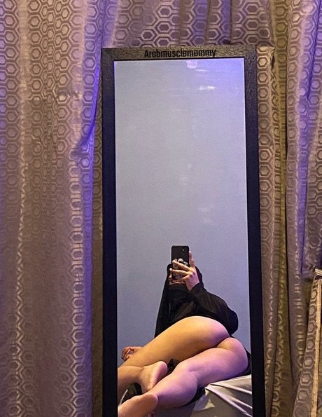 ゲイランジェリーOnlyFans アートxxx 写真