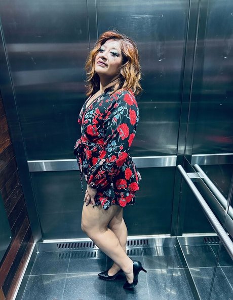 mynaughtyyukari 裸モデル 画像