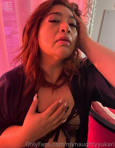 mynaughtyyukari 独占モデル 写真