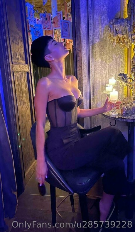 主観視点のアジア人OnlyFans 美しい ギャラリー