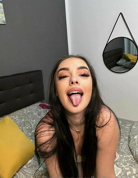 大きなお尻のアジア人OnlyFans セクシーヌード 写真