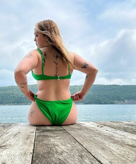 Anna Wright アート女優 ギャラリー