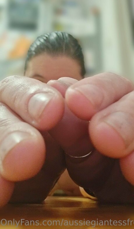 aussiegiantessfree 高品質のポルノスター 写真