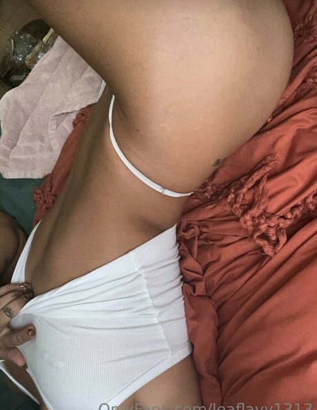 Lea Flavy HDスター 写真