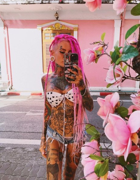 Bantikboy ヌードのポルノスター 写真