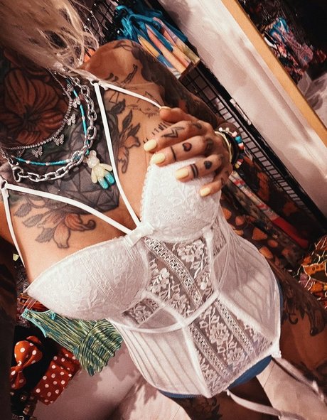 Bantikboy ヌードモデル 画像