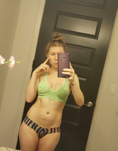 Kailey Ketchum セックスモデル 写真