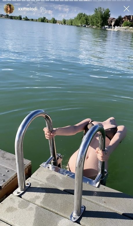 Melodi Flack 無料モデル 写真