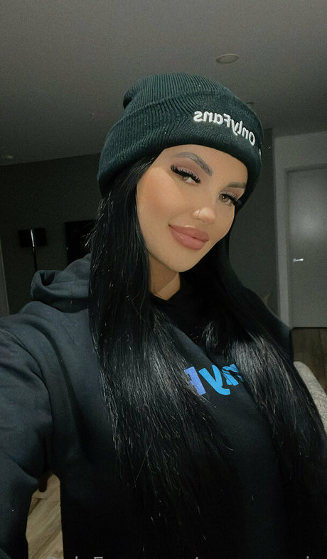 reneegracie 裸のスター 画像