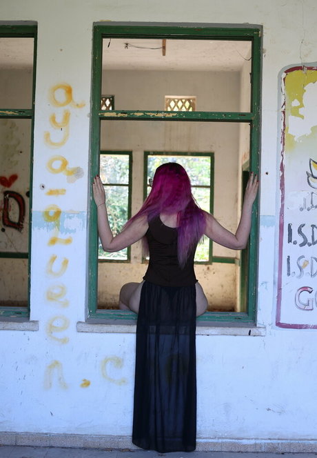 客室乗務員 OnlyFans ホット ギャラリー