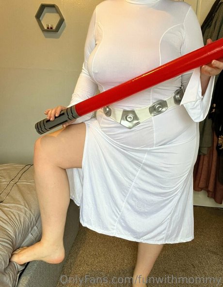 funwithmommy 可愛いモデル アーカイブ