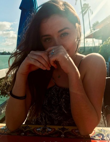 lolahale xo 限定モデル 写真