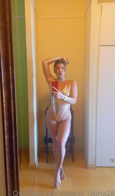 asmrヌードonlyfans セクシー 写真