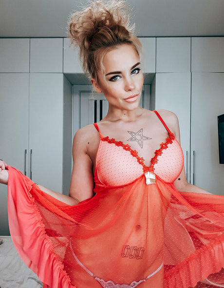 スターティーンオンリーファンズ 限定 写真