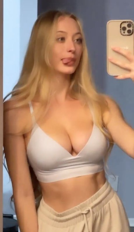 sophia ilysm かわいいスター 写真