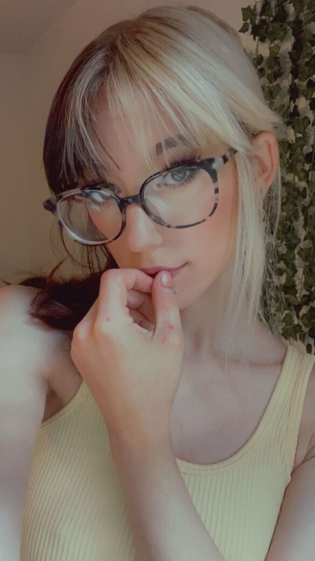 ハードファックOnlyFans ホット裸 画像