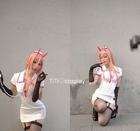 母乳オンリーファン アート裸 写真