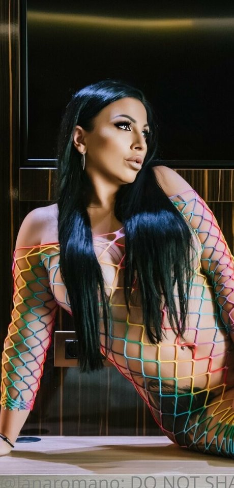 lanaromano ヌードモデル 写真