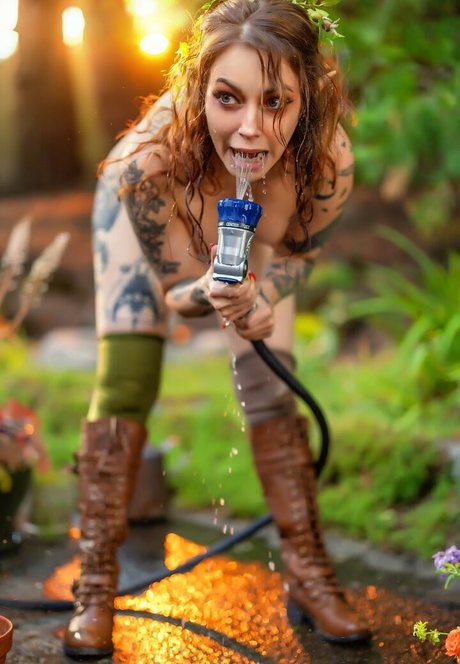 Genevieve エロティック女優 ギャラリー