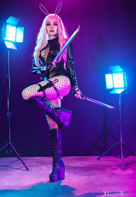 Genevieve 可愛いモデル 画像