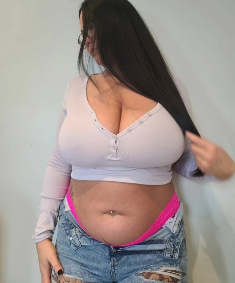 Hot4Holly ポルノモデル ギャラリー