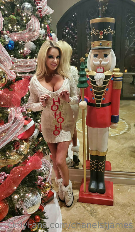 黒檀の白いチンポOnlyFans エロチック 写真