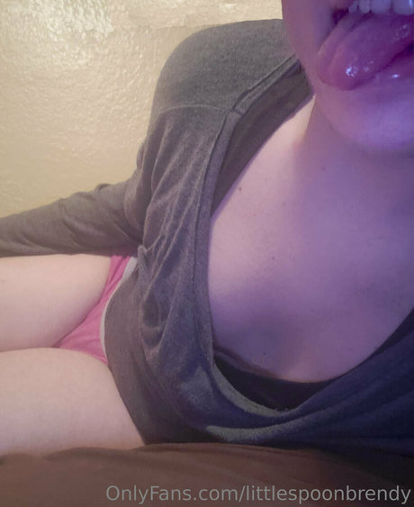 興奮した熟女OnlyFans セクシーヌード 画像