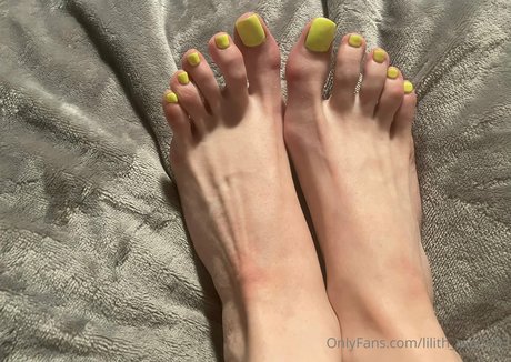 xxlilithmoonxx エロティック女優 写真