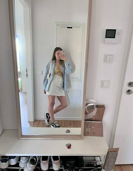 毛深い黒檀OnlyFans 無料 ギャラリー