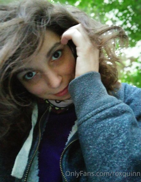 リップスオンリーファンズ 無料セクシー 画像