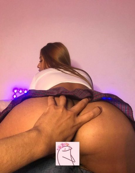 fckvirgenn 無料のポルノスター 写真