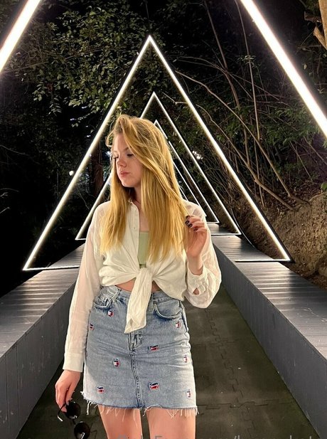 ビキニセックスOnlyFans セクシーヌード 写真