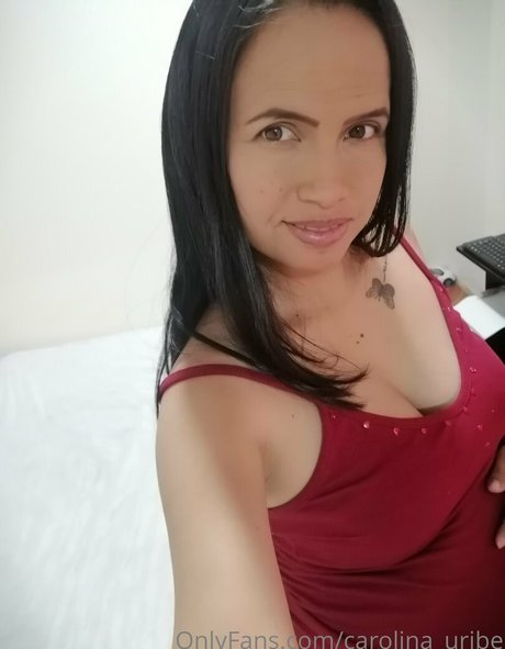 carolina uribe ホットモデル 写真