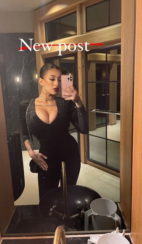 大学のOnlyFans ホットセクシー 写真