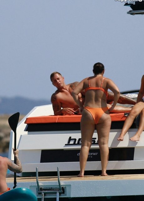 アナルパウグオンリーファンズ パーフェクト ギャラリー