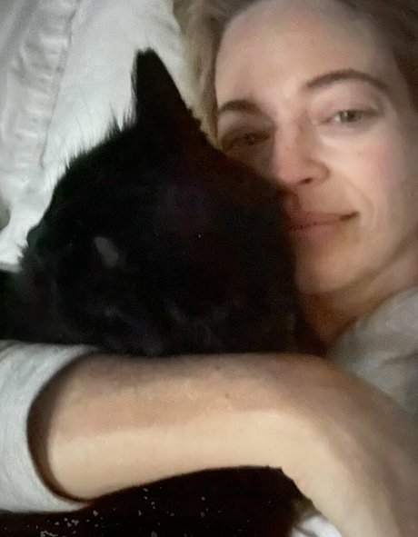 Jeri Ryan ヌード女優 ギャラリー