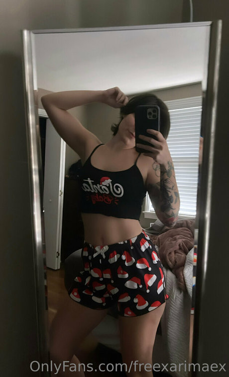 ブロンドヨガOnlyFans ホット 画像