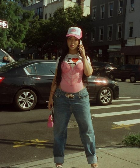 Nikita Dragun 裸モデル 写真