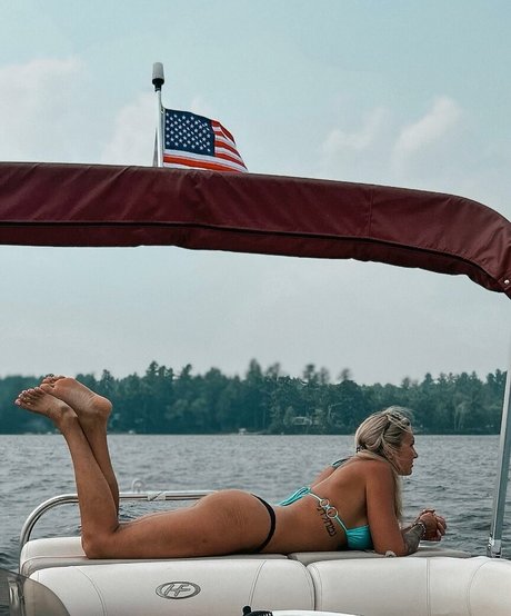 Jordan Elizabeth セックス女優 画像