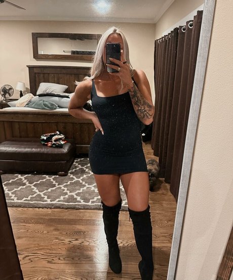 Jordan Elizabeth ポルノスター ベスト ギャラリー