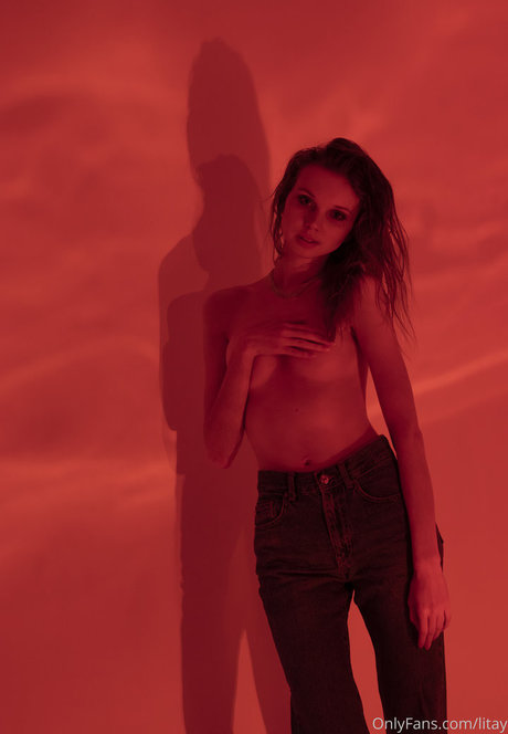 Lily Osadcha トップスター アーカイブ