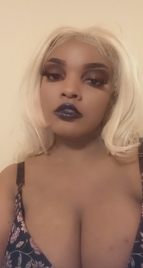 Blackchyna ポルノスター ホット ギャラリー